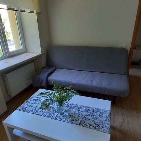Ozolu Gatve 2- No Cesim 7 Km Apartment Janmuiza Ngoại thất bức ảnh