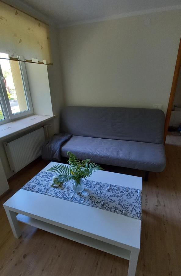 Ozolu Gatve 2- No Cesim 7 Km Apartment Janmuiza Ngoại thất bức ảnh